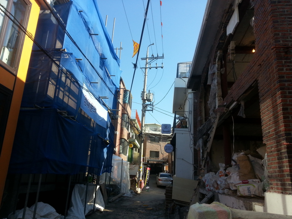 Hongdae alley